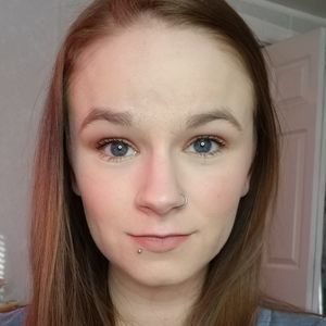 Meet your Posher, Caitlyn